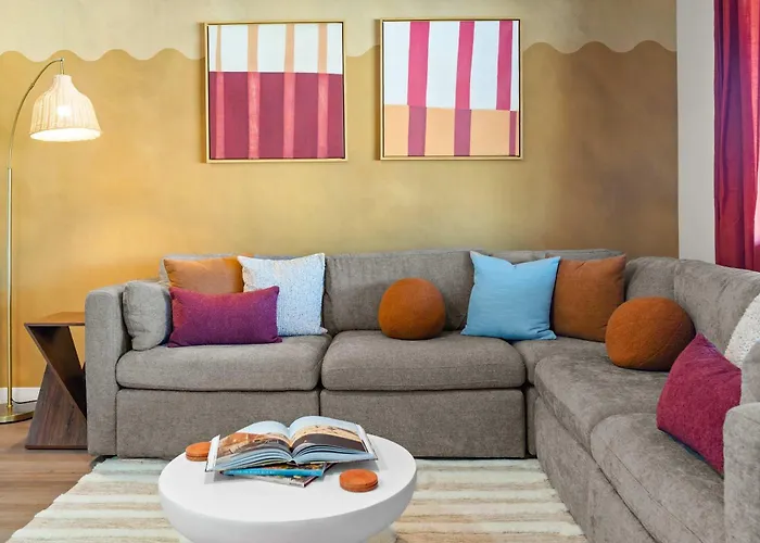 Holiday home Heatwave Hideaway - Pool - Pickleball - Games