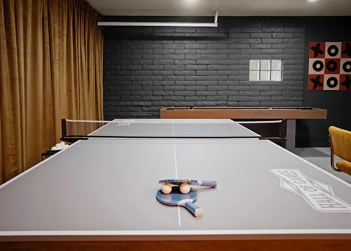 Heatwave Hideaway - Pool - Pickleball - Games *